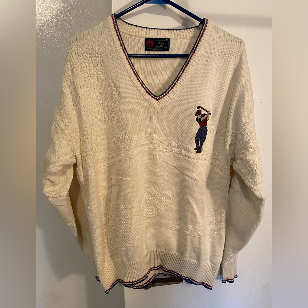 Vintage Men's Cream Sweater with Embroidered Golfer
